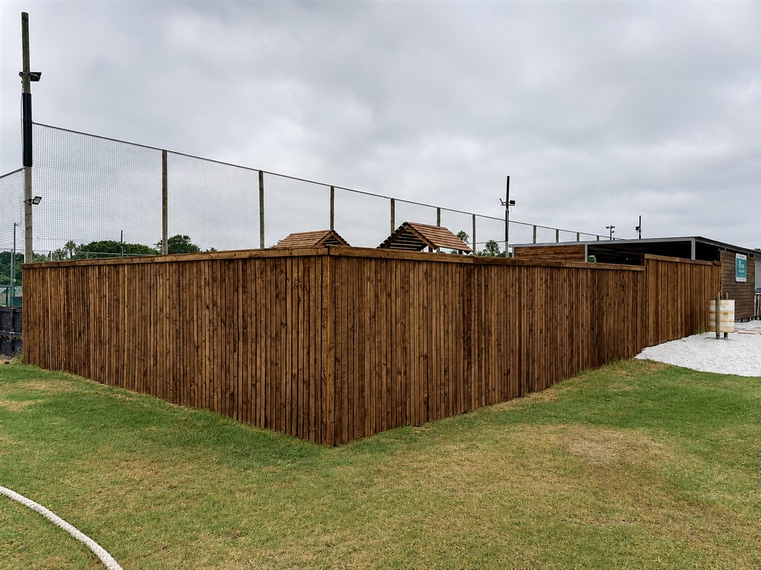 Timber fence built by Rod Timber Products